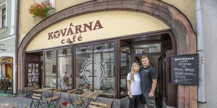Podzimní posezení v Kovárně: káva a domácí limonáda dle výběru