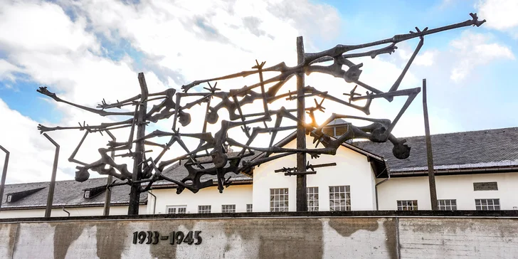 Autobusem na exkurzi do koncentračního tábora Dachau a návštěva Mnichova