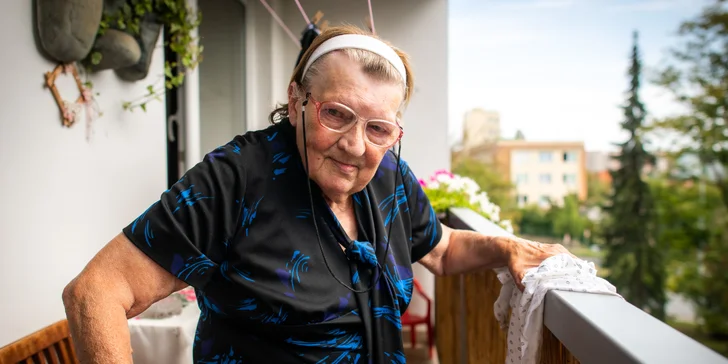 Udělejte dobrý skutek. Přispějte seniorům na pečovatelku, aby nemuseli do domova