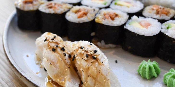 Na sushi do pasáže Alfa: 26 kousků s lososem, krabím krémem i avokádem