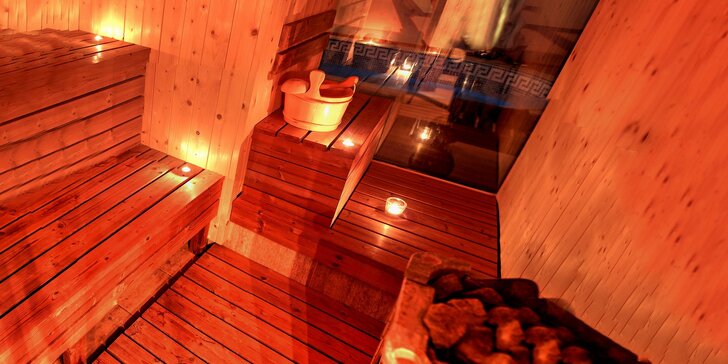 Relaxace ve Spa Afrodité na Vinohradech: bazén s vířivkou a sauny