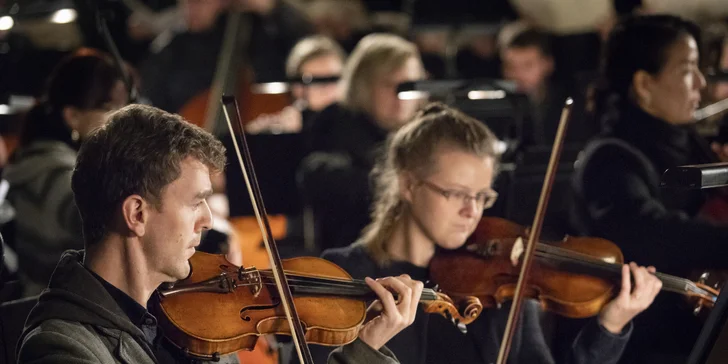 Koncert pro Paměť národa #nezapomenme: Langerová, Klus, Poláková, Hudba Praha aj.