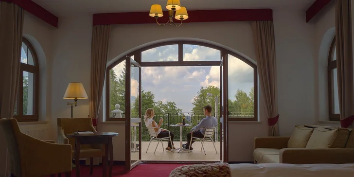 Dovolená v polských Jizerkách pro páry i rodiny: wellness pobyt v pohádkovém hotelu