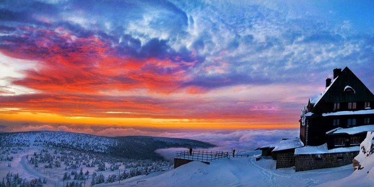 Krásy polských Krkonoš: hotel v bývalém hradu, polopenze a neomezený wellness