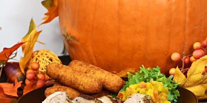 Podzimní menu s chutí dýně: polévka, vepřová panenka a koláček pro dva