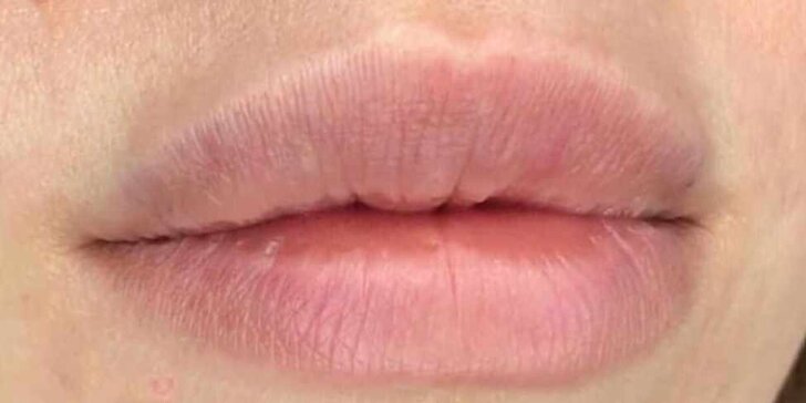 Permanentní make-up: Pudrová metoda 3D, 6D nebo make-up rtů metodou sensual lips