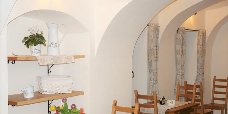 Na výlety i za odpočinkem do Adršpachu: polopenze a privátní wellness