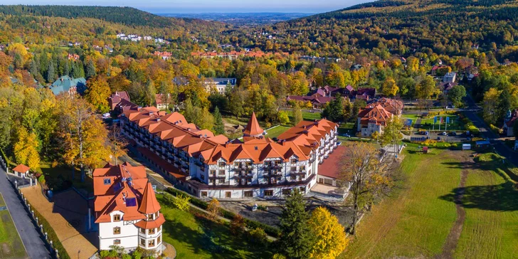 Dovolená v polských Jizerkách pro páry i rodiny: wellness pobyt v pohádkovém hotelu