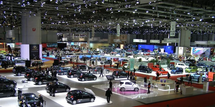 Zážitek s vůní benzínu: Pojeďte se v březnu podívat na autosalon do Ženevy
