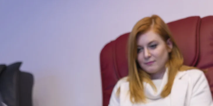 Pedikúra pro ženy i muže včetně půlhodinové masáže nohou