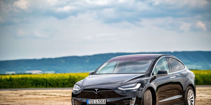 Jízda do budoucnosti v luxusním elektromobilu Tesla Model S, 3 nebo X