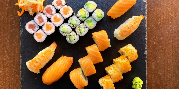 Pestré sushi sety: 24 vege rolek, ale i 22 či 32 ks s avokádem či rybami s možností rozvozu
