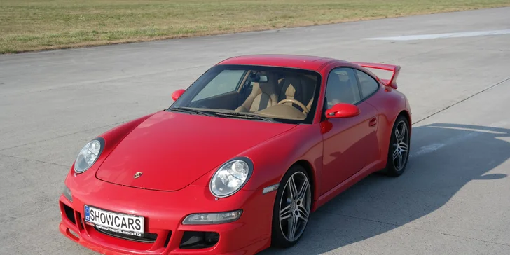 20minutová jízda v supersportu: osedlejte Ferrari, Porsche, Lamborghini a mnoho jiných