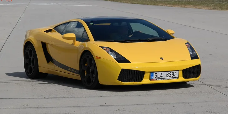 20 min. v autě snů: Porsche 911, Ford Mustang, Lamborghini Gallardo i Ferrari 458