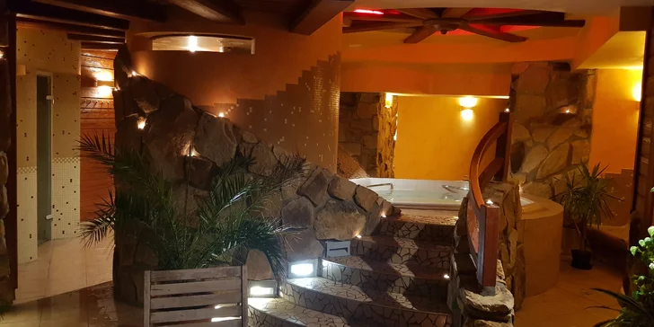 Dovolená mezi Špindlem a Herlíkovicemi s polopenzí a římskými lázněmi