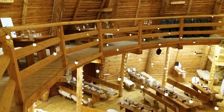 Silvestr v největším dřevěném vigvamu na světě: pobyt s polopenzí a rautem i wellness