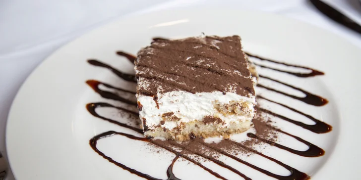 4chodové menu pro dva: mušle, risotto, ryba nebo hovězí steak i láhev vína