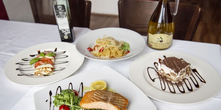 4chodové menu pro dva: mušle, risotto, ryba nebo hovězí steak i láhev vína