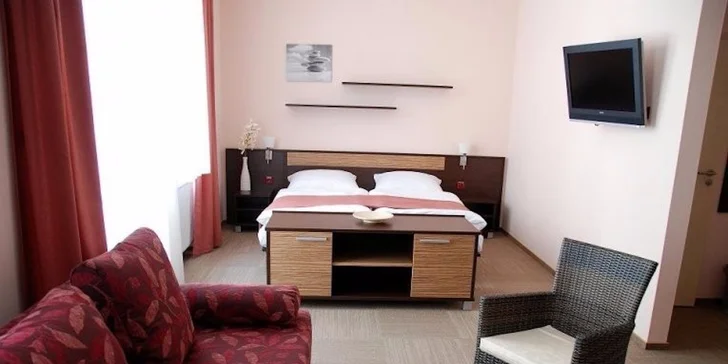 Relax v Piešťanech: pobyt se snídaní, masáží i wellness