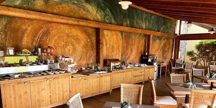 Aktivní relax pod Tatrami pro páry i rodiny: snídaně, moře aktiviti relax