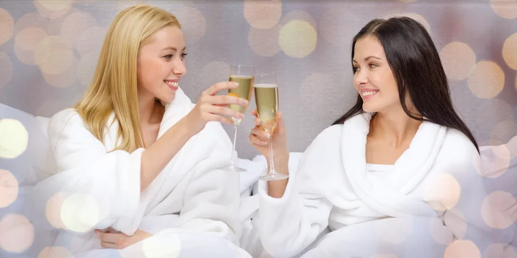 Dámská jízda ve Spa Resortu Libverda: polopenze, 4 procedury vč. privátní sauny i vířivky