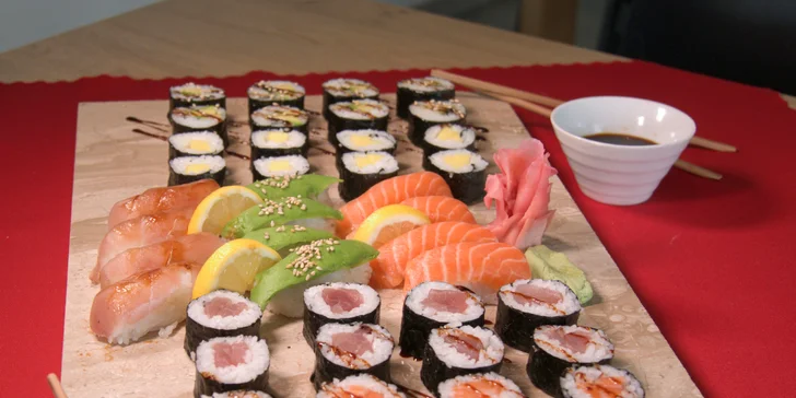 Set s 20 nebo 44 ks sushi u centra Havířova: s lososem, tuňákem i mangem