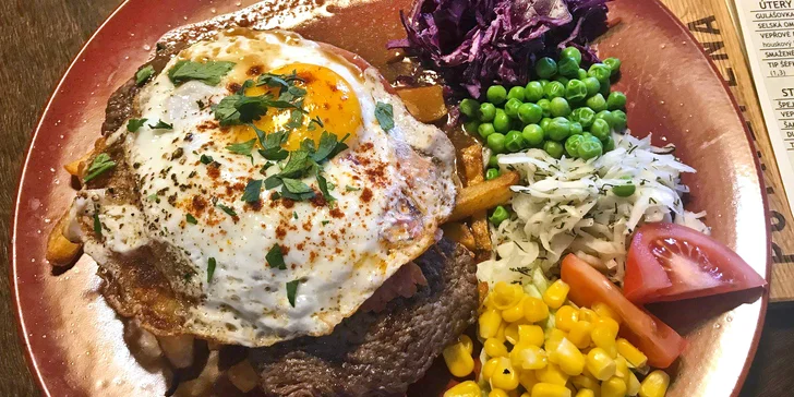 Otevřený voucher do restaurace Potrefená husa: konzumace v hodnotě až 1000 Kč