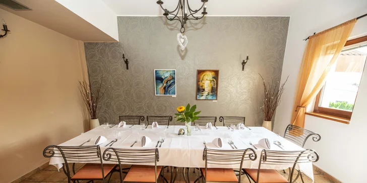 5chodové degustační menu se steakem Chateaubriand z býčí svíčkové pro 2 osoby