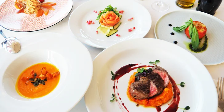 Degustační menu s výhledem na Brno: losos, dýňový krém, hovězí steak i dezert