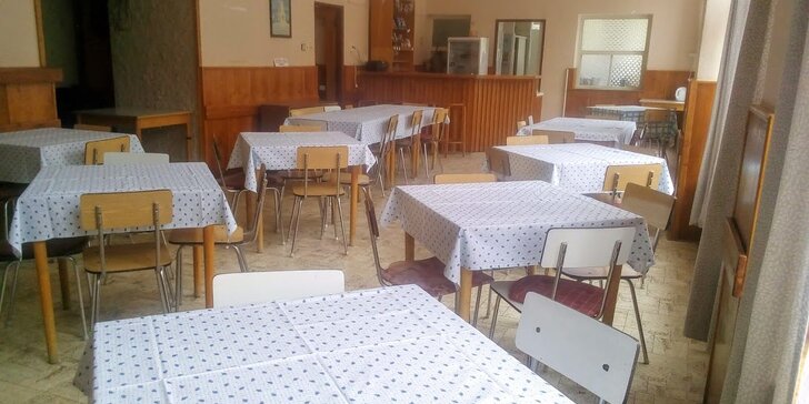 Dovolená pro milovníky turistiky v Krkonoších: jednoduché ubytování se snídaní