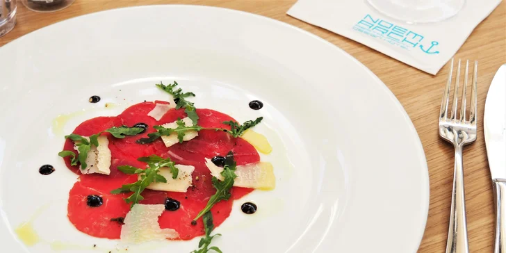 5chodové menu v jedinečné restauraci Noem Arch