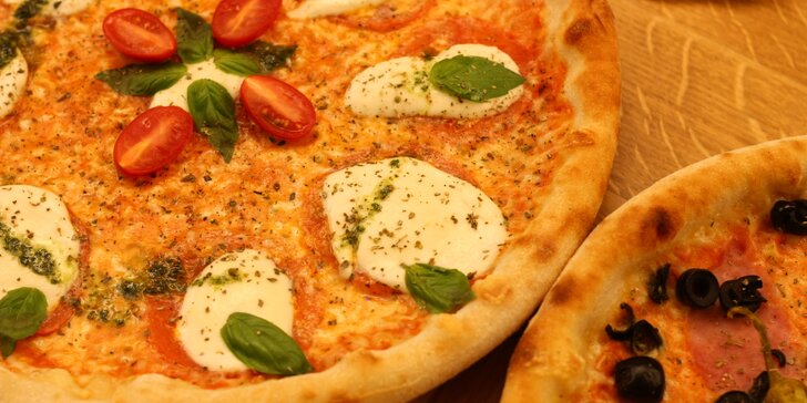 Pizza Margherita nebo 1 až 2 pizzy podle vlastního výběru z 8 druhů