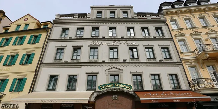 Romantický večer pro dva: sýrové fondue s přílohami a lahví bílého vína