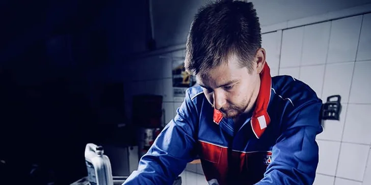 Diagnostika podvozku a motoru auta i kompletní přezutí pneumatik včetně vyvážení