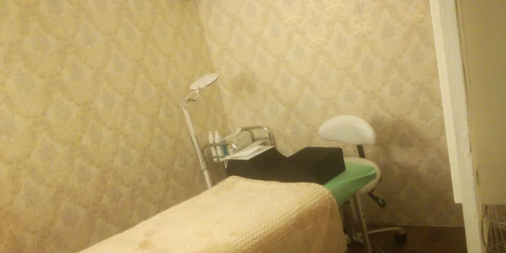 Dokonalé řasy metodou řasa na řasu nebo 5D u Karlova náměstí