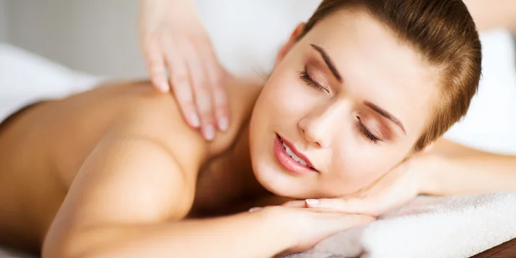 Zážitkové masáže dle výběru: relax pro nohy, exotický rituál i beauty day