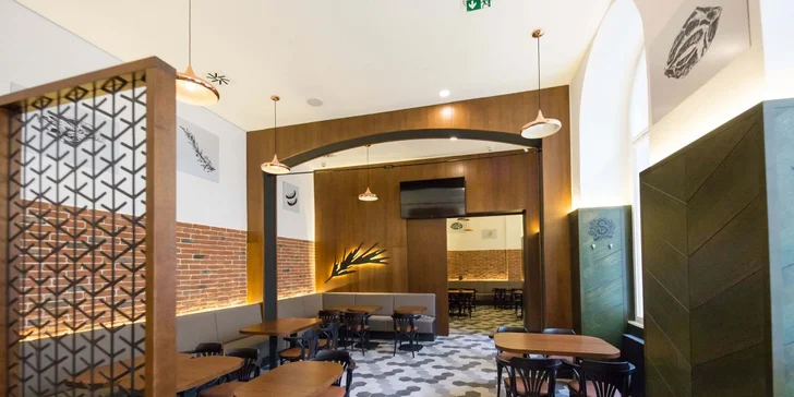 Čtyřchodové svatomartinské menu kousek od Václavského náměstí pro 2 osoby