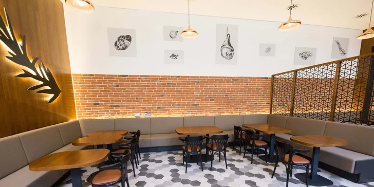 Čtyřchodové svatomartinské menu kousek od Václavského náměstí pro 2 osoby