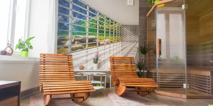 90minutový privátní relax pro dva: Infrasauna a hydromasážní vana