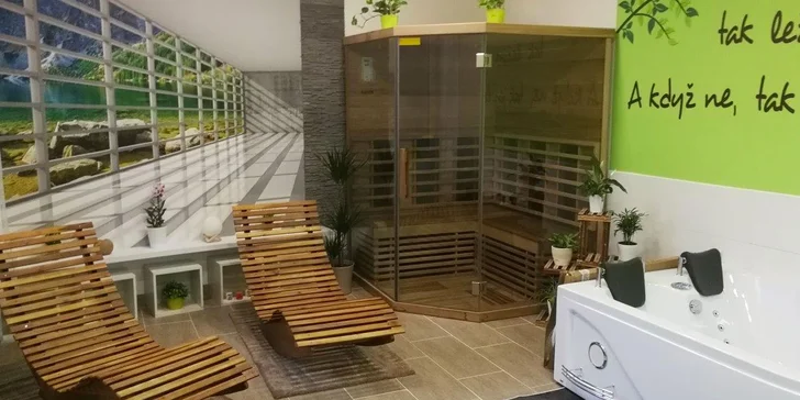 K dispozici je infrasauna a hydromasážní vana pro dva.