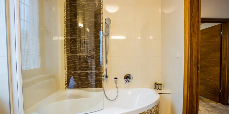Jedinečný wellness pobyt ve čtyřhvězdičkovém hotelu v Piešťanech