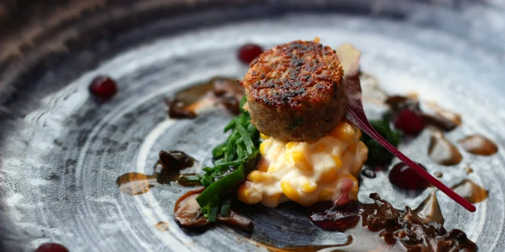 Degustační menu o 11 chodech: hovězí carpaccio, rump steak i čokoládový fondant