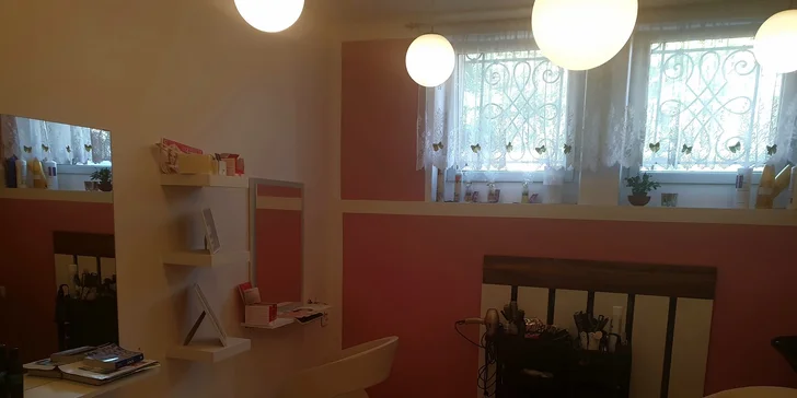 Společenské účesy: zkušební i svatební, plesové, maturitní