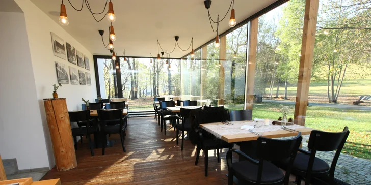 4chodové menu v krásné restauraci: telecí medailonky či steak flambovaný před vašimi zraky