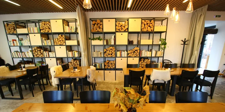 4chodové menu v krásné restauraci: telecí medailonky či steak flambovaný před vašimi zraky