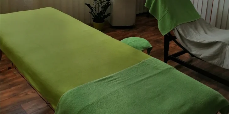 Péče a uvolnění pro nohy a plosky chodidel: lymfatická či klasická masáž plosek chodidel a nohou