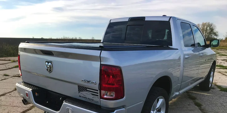 Adrenalin v monstru: spolujízda, řízení i zapůjčení Dodge RAM 1500