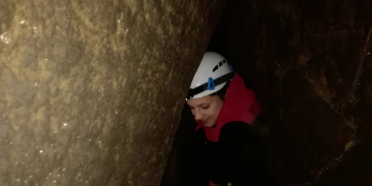 Průzkum jeskyní v Labských pískovcích až pro 3 osoby