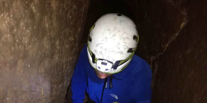 Průzkum jeskyní v Labských pískovcích až pro 3 osoby