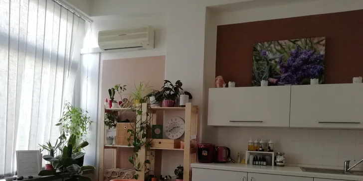 Krásná pleť: beauty masáž s biofázemi dle výběru v délce 45 nebo 90 minut